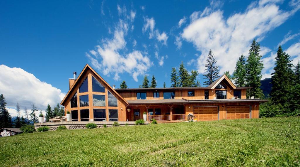 Home Lodge Golden Exterior foto