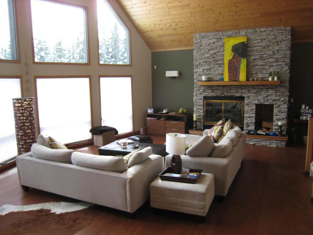 Home Lodge Golden Exterior foto